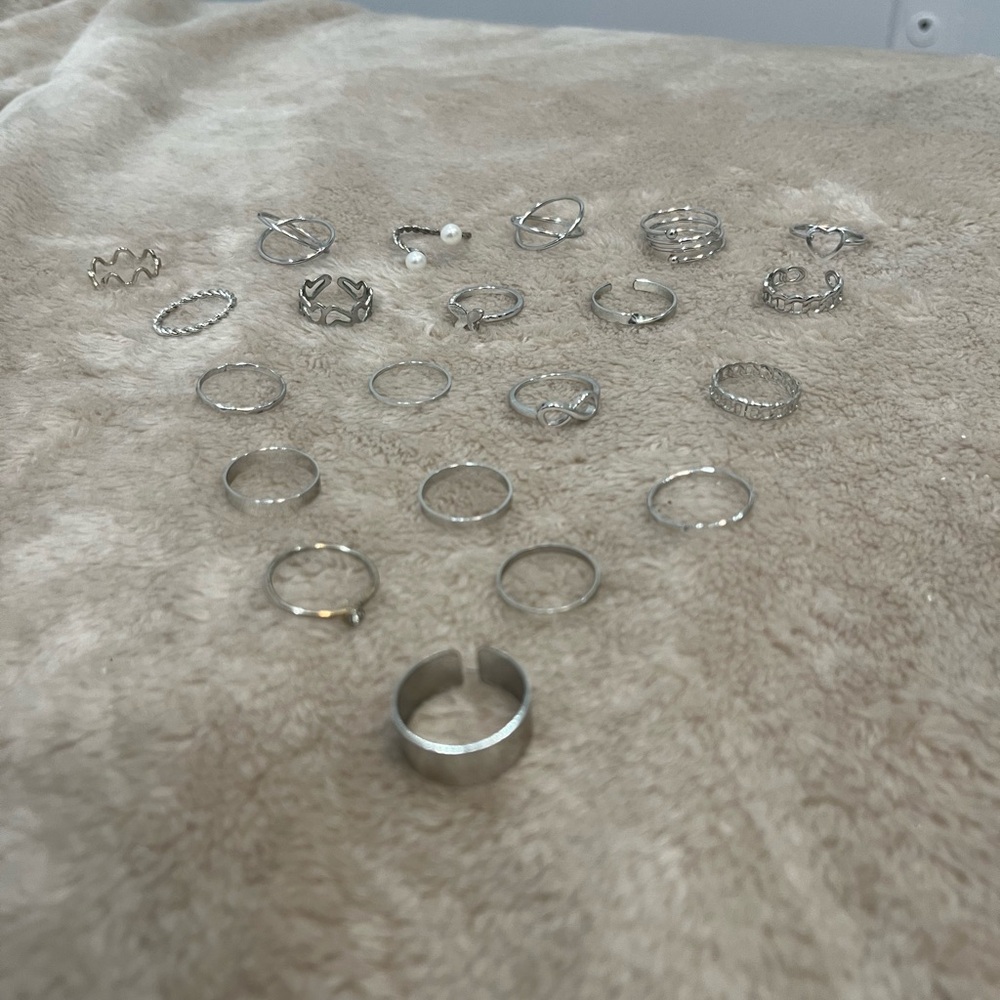 Elegant Silver Ring Set